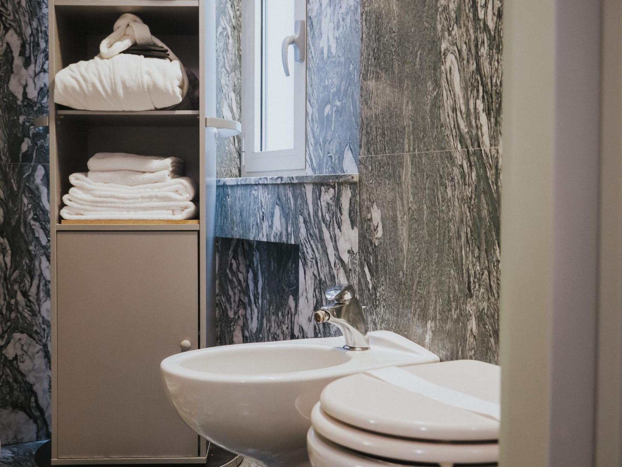 Prestige Boutique Homes - San Babila Milano Eksteriør billede